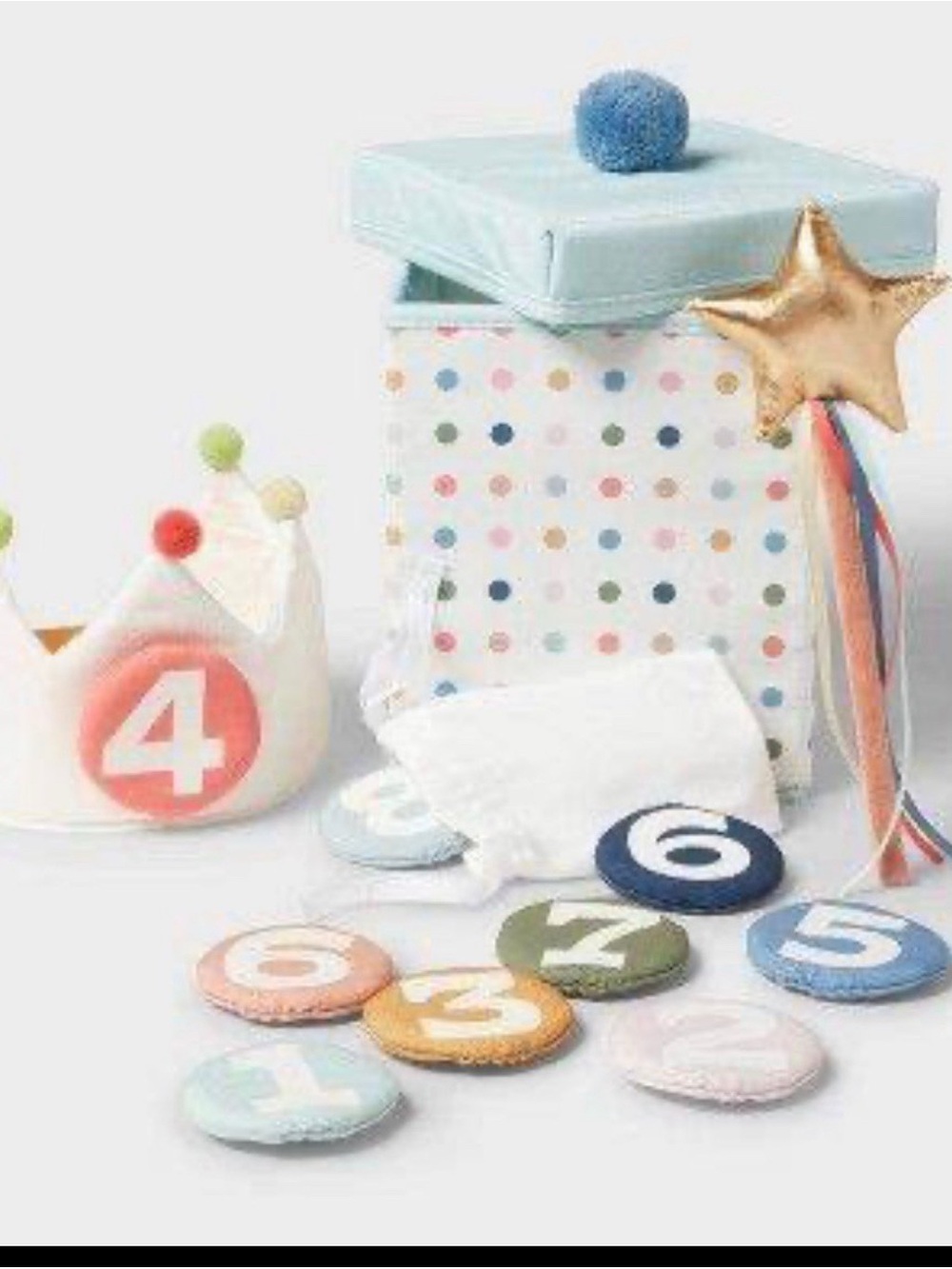 Pillowfort birthday crown play set